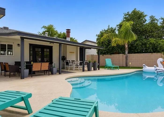 Sunrise-sparkling Pool-bbq Grill-mins To Old Town Dom wakacyjny *